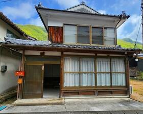 岡山県高梁市備中町長屋
