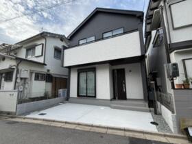 兵庫県宝塚市末成町