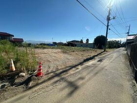 山梨県中央市臼井阿原