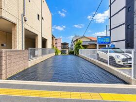 東京都新宿区戸山１丁目
