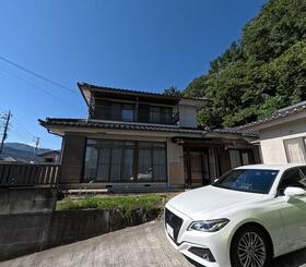 山梨県韮崎市水神2丁目