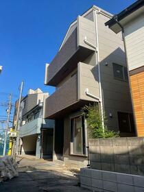東京都足立区興野１丁目