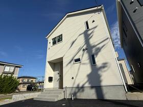 秋田県由利本荘市薬師堂字二本木