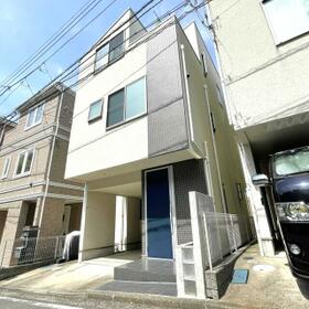 神奈川県横浜市南区別所７丁目