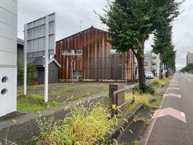 石川県金沢市泉３丁目