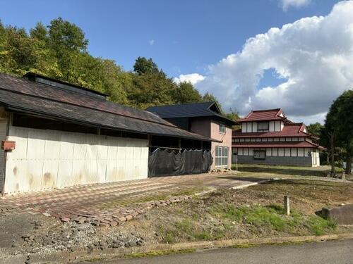 detached 岩手県岩手郡岩手町大字葉木田第２地割