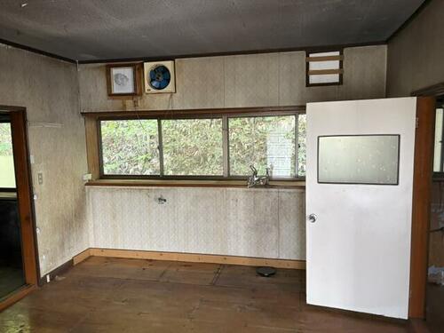 detached 岩手県岩手郡岩手町大字葉木田第２地割