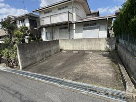 兵庫県三木市緑が丘町東３丁目