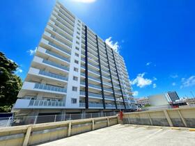 沖縄県浦添市牧港1丁目