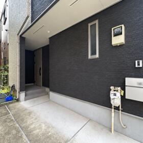 東京都大田区新蒲田３丁目