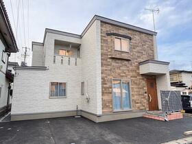 青森県八戸市沼館１丁目