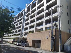 兵庫県芦屋市朝日ケ丘町