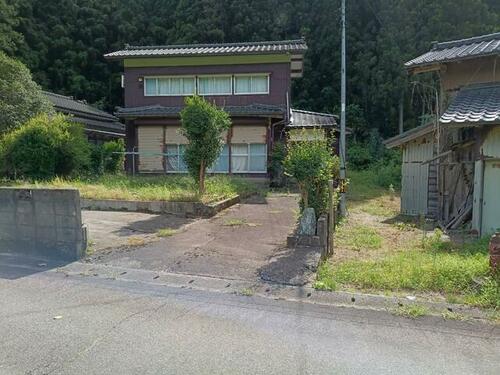中古住宅, 新潟県 村