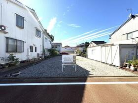 石川県小松市旭町