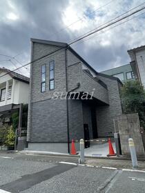 東京都新宿区西落合４丁目