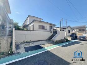 奈良県北葛城郡上牧町服部台３丁目