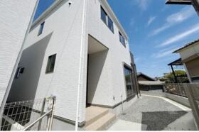 大阪府枚方市菊丘町
