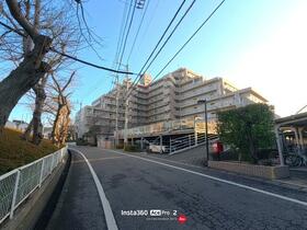 愛媛県松山市衣山５丁目