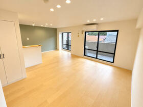 石川県金沢市春日町
