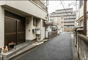 大阪府大阪市住吉区上住吉１丁目