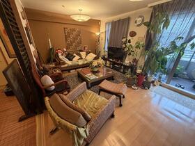 大阪府大阪市住之江区南港北１丁目
