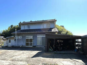 富山県氷見市園