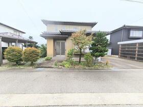 富山県砺波市秋元