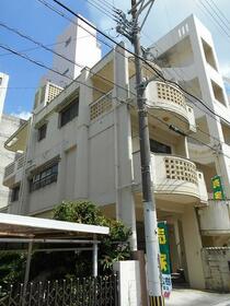 沖縄県那覇市泉崎２丁目