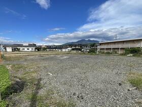山梨県韮崎市藤井町北下條