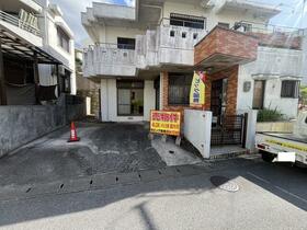 沖縄県那覇市高良２丁目