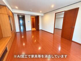 愛知県名古屋市千種区高見2丁目