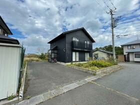 青森県八戸市大字市川町字浜