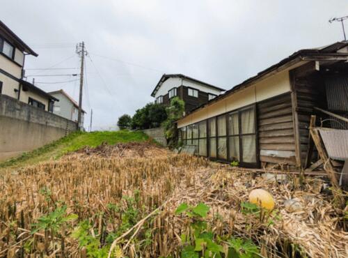 Land, Hakui, Ishikawa