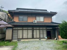 香川県仲多度郡まんのう町中通
