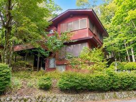 山梨県南都留郡山中湖村平野