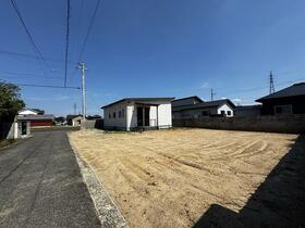 香川県高松市六条町