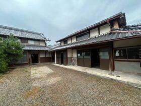 兵庫県丹波市氷上町桟敷