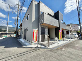 大阪府寝屋川市三井南町