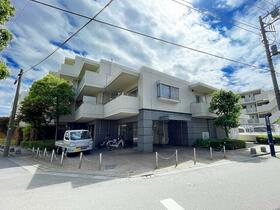 東京都中野区丸山１丁目