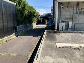 富山県射水市中太閤山６丁目