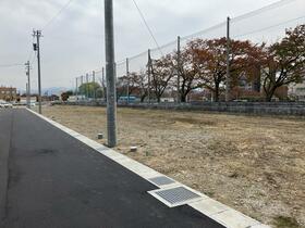石川県金沢市米泉町４丁目