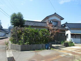 富山県射水市殿村