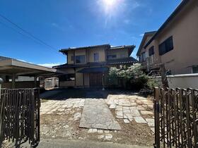 山梨県甲府市善光寺３丁目