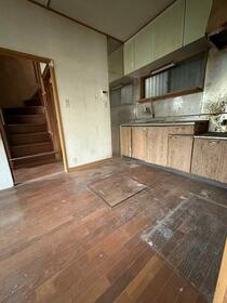 東京都調布市入間町２丁目