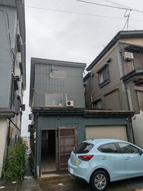 新潟県小千谷市稲荷町