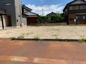 新潟県燕市吉田弥生町