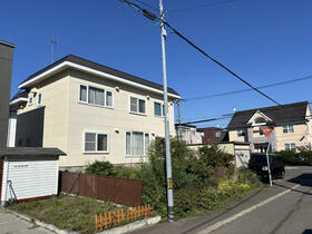 北海道札幌市北区屯田二条３丁目