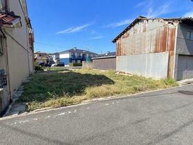 奈良県大和郡山市小泉町