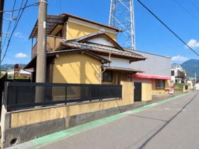 神奈川県秦野市弥生町
