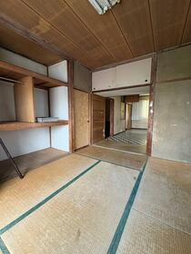 埼玉県鴻巣市榎戸